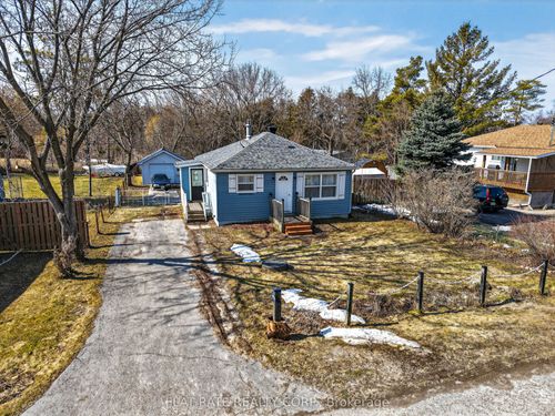 5418 Young St, Harwood, ON, K0K2H0 | Card Image