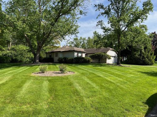211 Mccutcheon Dr, Lafayette, IN, 47909-3477 | Card Image