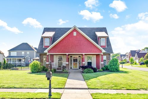 1049 Black Gum Ln, Clarksville, TN, 37043-1441 | Card Image