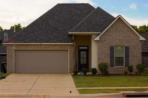715 Esau Ave, Bossier City, LA, 71111-6666 | Card Image