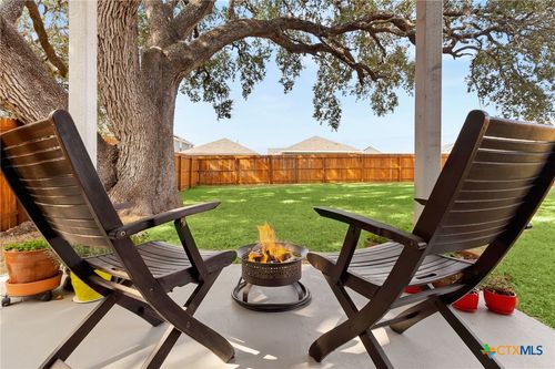 175 Honey Oak Ln, New Braunfels, TX, 78130-0288 | Card Image