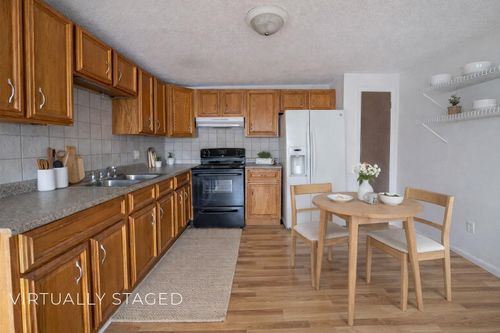 4-c-30 Beech St, Bristol, NH, 03222-3093 | Card Image