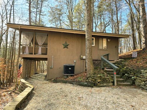 1015 Taos Lane, Hide A Way Hills, OH, 43107 | Card Image