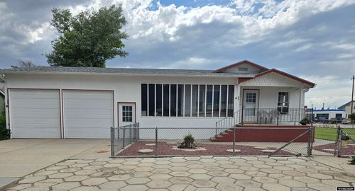 1 S Colorado, Guernsey, WY, 82214-5031 | Card Image
