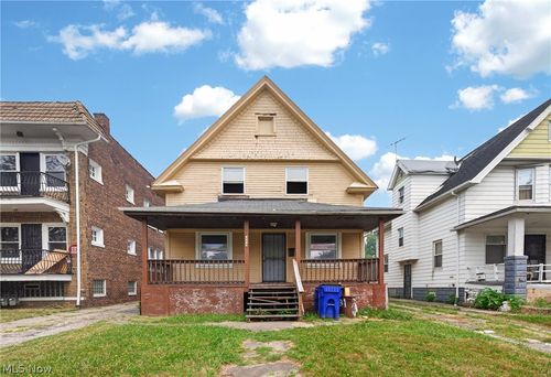 3527 E 140th St, Cleveland, OH, 44120-4546 | Card Image