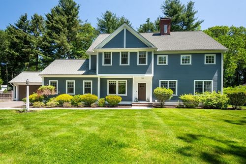 122 Crescent Rd, Concord, MA, 01742-2240 | Card Image
