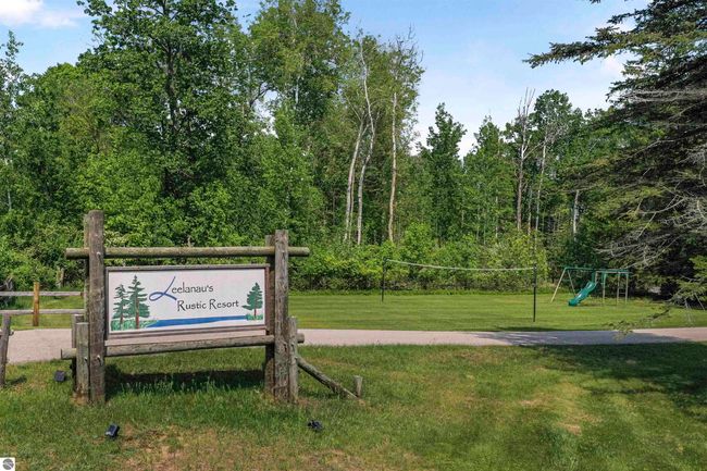 8123 S Rustic Dr, House other with 3 bedrooms, 2 bathrooms and null parking in Cedar MI | Image 30