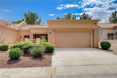 9341 Fresh Spring Drive, Townhouse with 2 bedrooms, 1 bathrooms and null parking in Las Vegas NV | Image 1