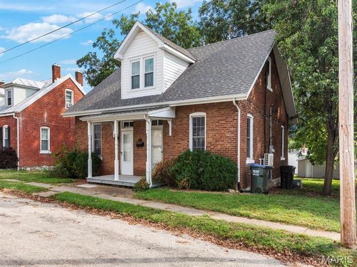 306 Walnut St, Waterloo, IL, 62298-1462 | Card Image