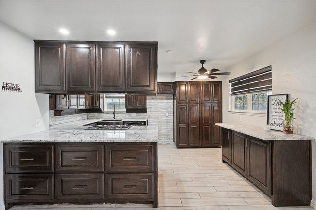 2100 Rockmoor Dr, House other with 3 bedrooms, 2 bathrooms and null parking in Edgecliff Village TX | Image 14