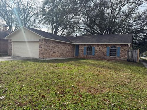 101 Marin Cir, Slidell, LA, 70458-1209 | Card Image