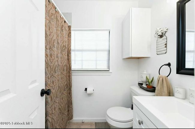1502 30 Th St, House other with 2 bedrooms, 1 bathrooms and null parking in Lubbock TX | Image 6