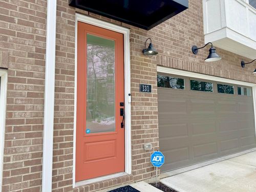 131 Blossom View Dr, Loveland, OH, 45140-9092 | Card Image