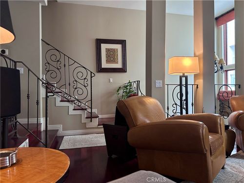 apt-2-4328 Gentry Ave, Studio City, CA, 91604-1784 | Card Image