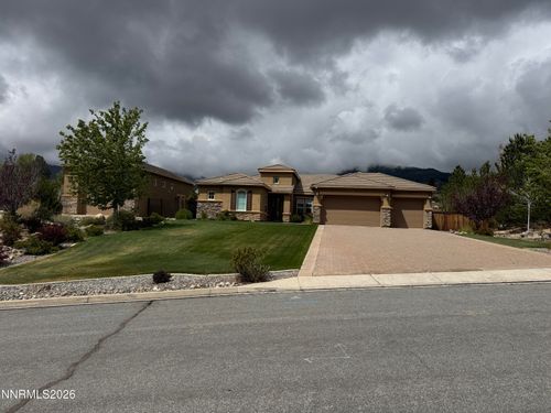 15185 Goldenrod Dr, Reno, NV, 89511-7002 | Card Image