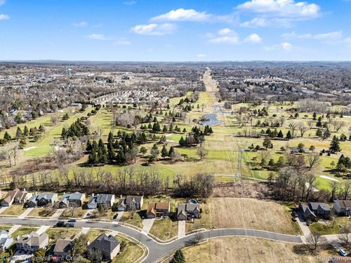 6425 Golf View Dr, Clarkston, MI, 48346-3085 | Card Image