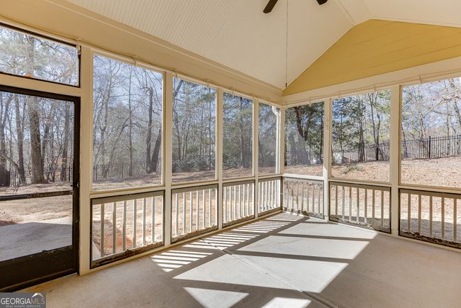 7056 Dove Point Ln, House other with 4 bedrooms, 3 bathrooms and null parking in Hoschton GA | Image 41