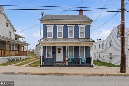83 N Main St, DOVER, PA, 17315-1220 | Card Image