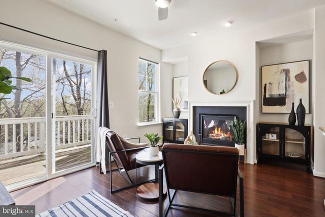 12741 Lotte Dr, Townhouse with 3 bedrooms, 4 bathrooms and null parking in WOODBRIDGE VA | Image 6