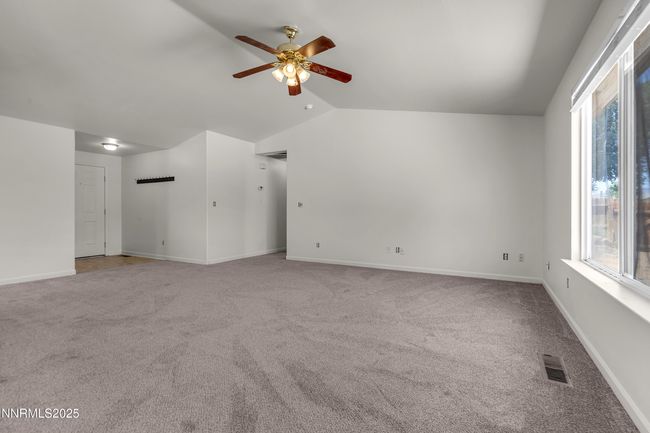 930 Atrium Rd, House other with 3 bedrooms, 2 bathrooms and 2 parking in Fernley NV | Image 5