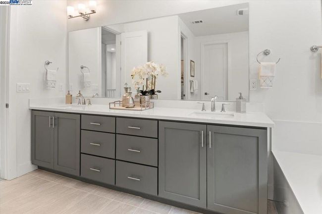 1194 Mateo Miller Cir, House other with 4 bedrooms, 4 bathrooms and 4 parking in San Ramon CA | Image 18