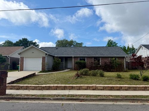 210 Honeysuckle Way, Niceville, FL, 32578-2115 | Card Image