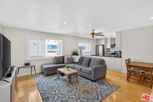 4-2444 4th St, Santa Monica, CA, 90405-3632 | Card Image