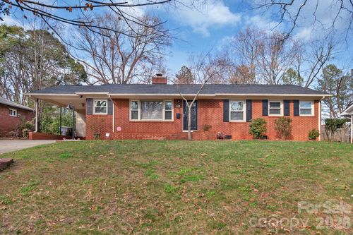 643 Seneca Pl, Charlotte, NC, 28210-2811 | Card Image