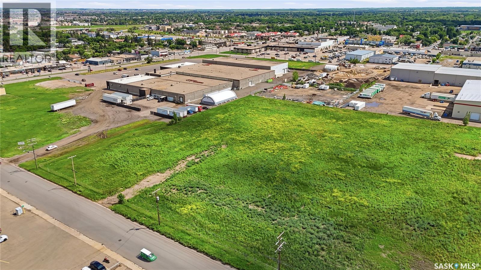 Land in Regina