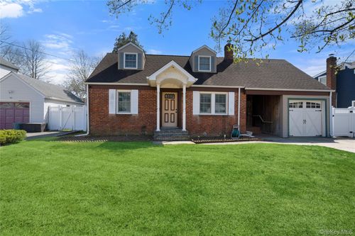 146 Ontario Ave, Massapequa, NY, 11758-3937 | Card Image