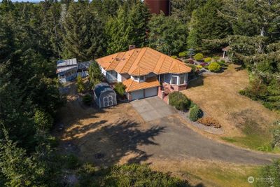 711 Baker Street, House other with 3 bedrooms, 2 bathrooms and 2 parking in Westport WA | Image 2