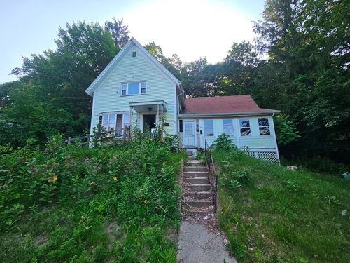 37 Bridge St, Monson, MA, 01057-1207 | Card Image