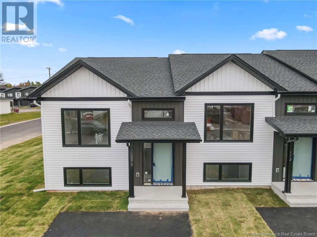 170 Rue Ernest, For Sale in Dieppe Zoocasa