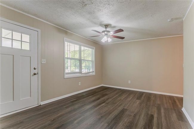 2212 Chestnut Log Loop, House other with 4 bedrooms, 2 bathrooms and 2 parking in Lithia Springs GA | Image 11