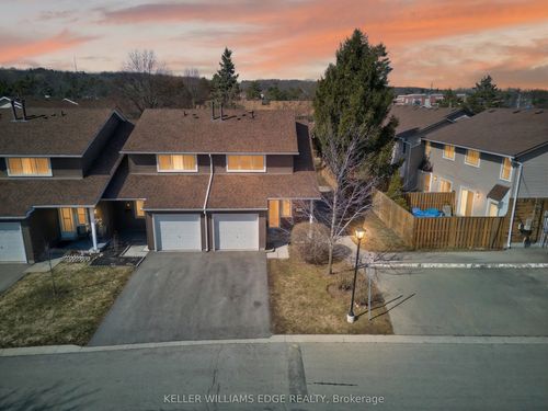 51-2185 Fairchild Blvd, Burlington, ON, L7P3P6 | Card Image