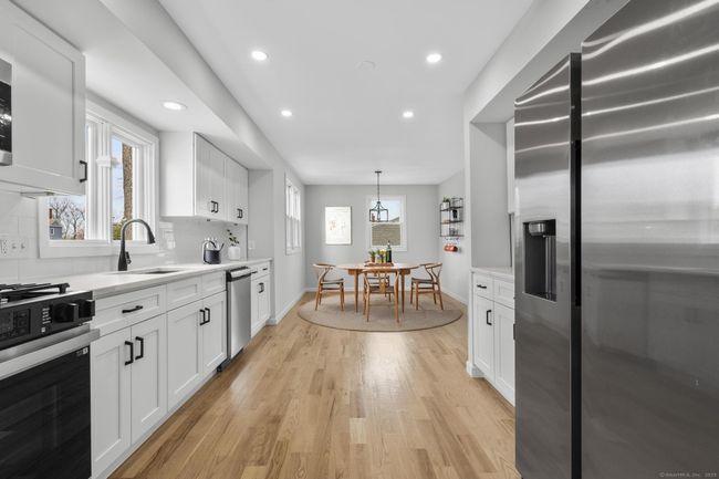 298 Summit St, House other with 3 bedrooms, 3 bathrooms and null parking in New Haven CT | Image 11
