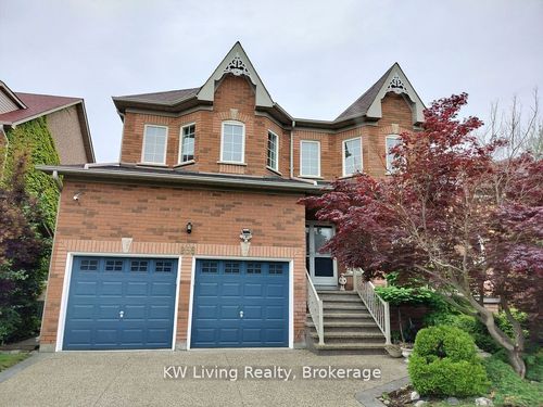 858 Silverthorn Mill Ave, Mississauga, ON, L5W1B1 | Card Image