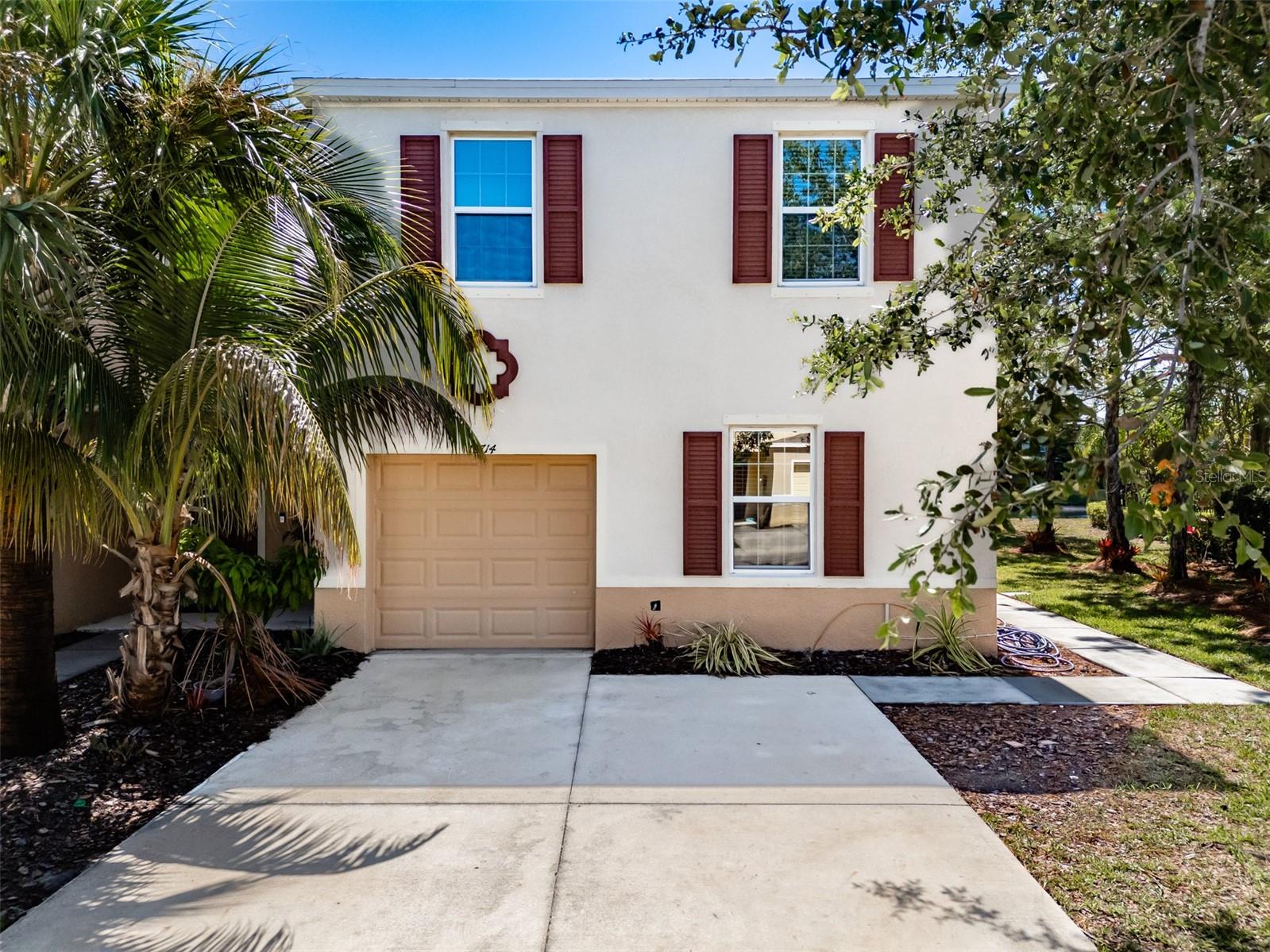 Buffalo Run Dr, Gibsonton, FL 33534