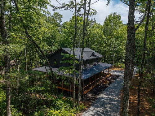 365 Cherokee Cir, Lake Toxaway, NC, 28747-8760 | Card Image