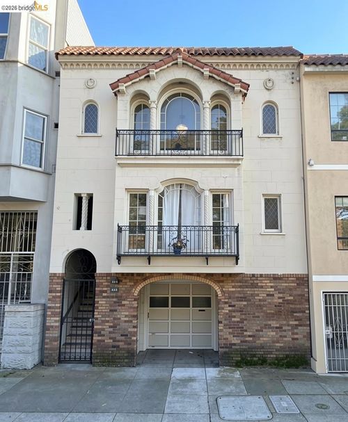 323 Lincoln Way, San Francisco, CA, 94122-2612 | Card Image