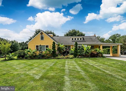 1230 Pottstown Pike, WEST CHESTER, PA, 19380-3936 | Card Image