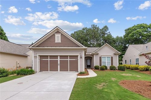 6413 Monarch Ct, Hoschton, GA, 30548-8260 | Card Image