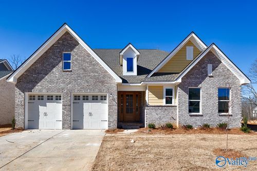 2132 Bloomfell Bnd Sw, Huntsville, AL, 35802-3181 | Card Image
