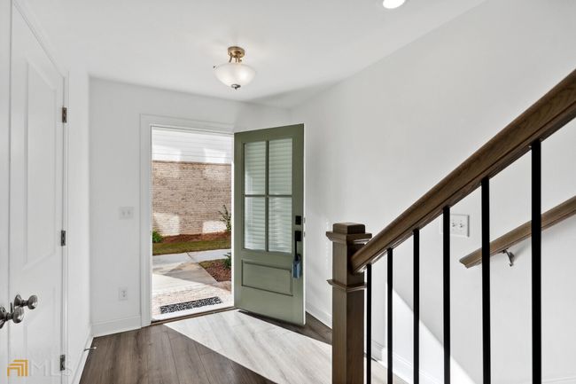 825 Angora Aly, Townhouse with 3 bedrooms, 4 bathrooms and null parking in Scottdale GA | Image 4