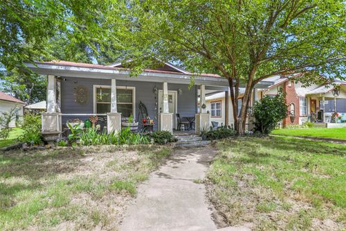 107 Scurlock Ave, Cleburne, TX, 76031-2619 | Card Image