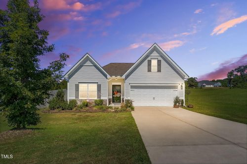 194 Fenella Dr, Four Oaks, NC, 27524-7437 | Card Image