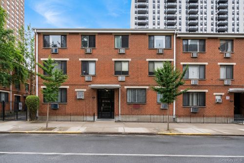 l3-311 Cherry St, New York, NY, 10002-7563 | Card Image