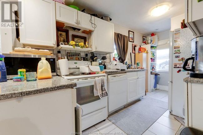 2069 Argyle Crt, House other with 3 bedrooms, 1 bathrooms and null parking in Windsor ON | Image 4