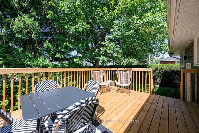 1666 Fisher Ave, House other with 3 bedrooms, 2 bathrooms and 3 parking in Ottawa ON | Image 27