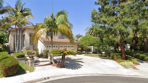 11 Pienza, Irvine, CA, 92606-0615 | Card Image
